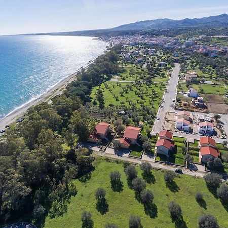 Residence Torretta Beach Crucoli Exteriér fotografie